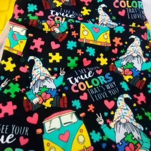 True Colors Autism gnomes OS legging